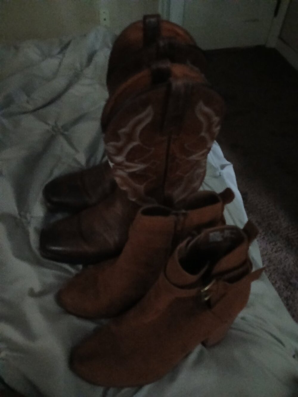 Boots Women's size 8 and a half Wide